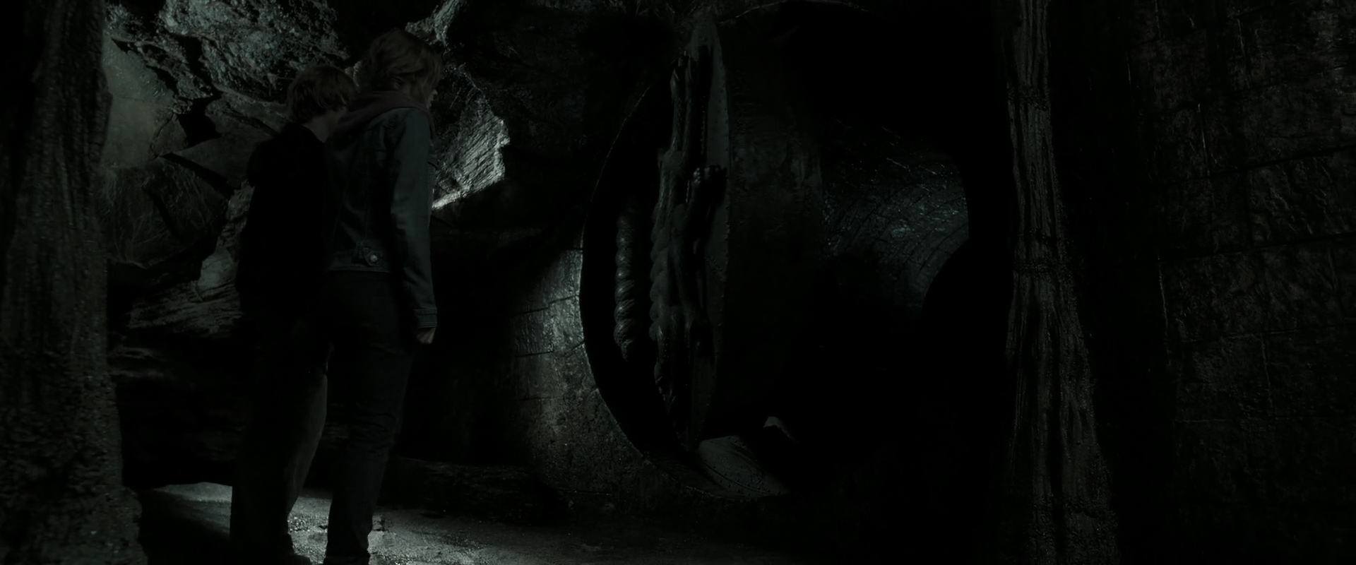 EmmaWatsonFan_dot_nl-HarryPotterAndTheDeathlyHallowsPart2-2912.jpg EmmaWatsonFan_dot_nl-HarryPotterAndTheDeathlyHallowsPart2-2912.jpg