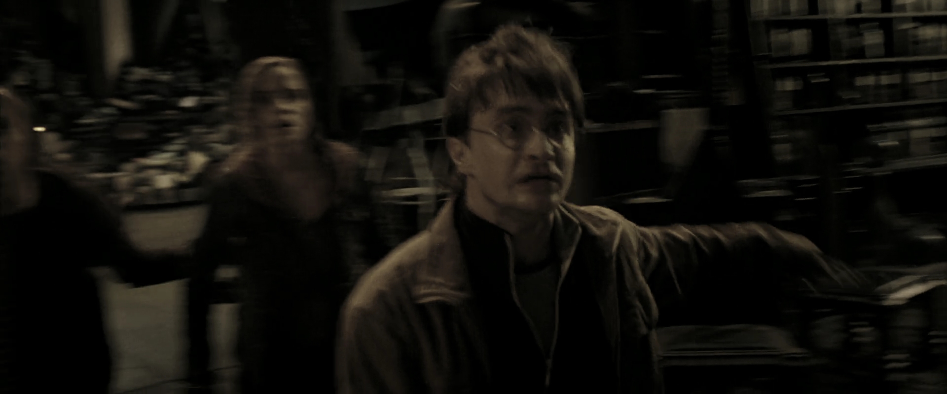 EmmaWatsonFan_dot_nl-HarryPotterAndTheDeathlyHallowsPart2-3570.jpg EmmaWatsonFan_dot_nl-HarryPotterAndTheDeathlyHallowsPart2-3570.jpg