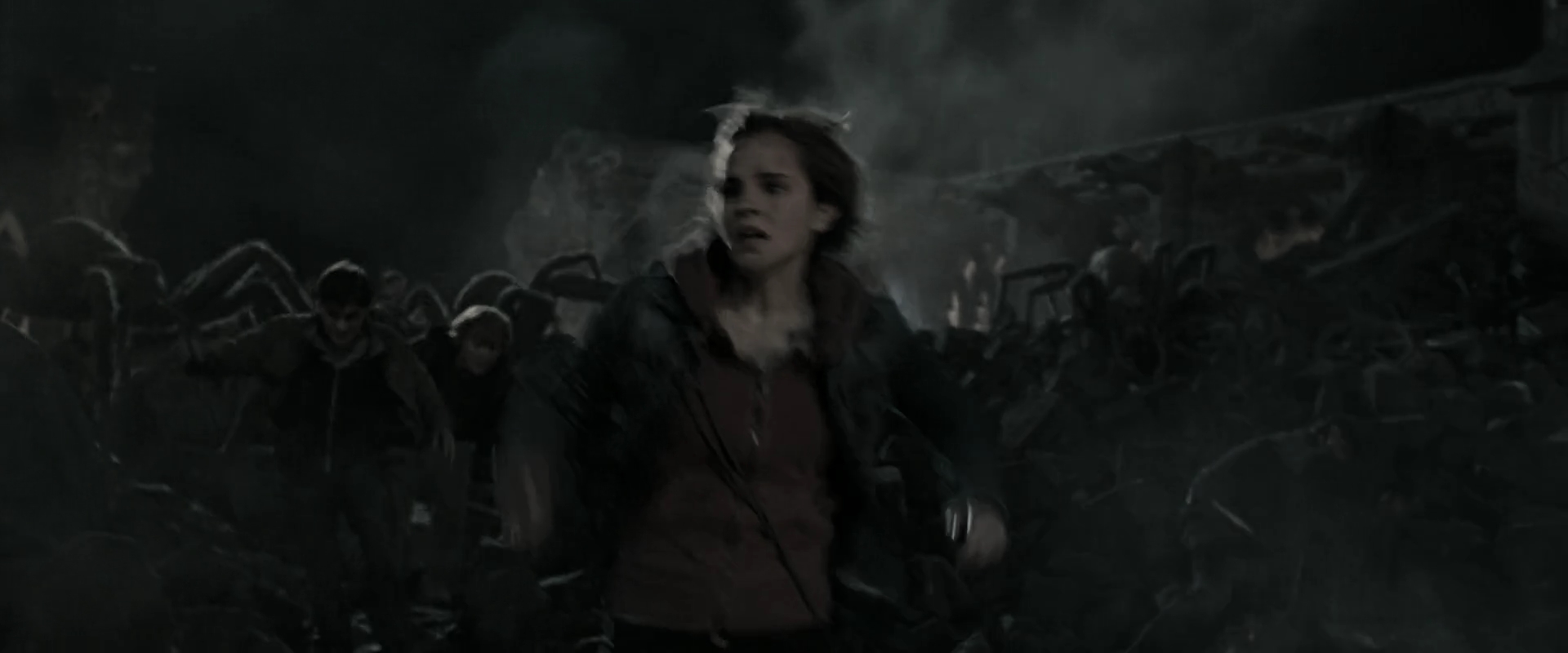 EmmaWatsonFan_dot_nl-HarryPotterAndTheDeathlyHallowsPart2-3850.jpg EmmaWatsonFan_dot_nl-HarryPotterAndTheDeathlyHallowsPart2-3850.jpg