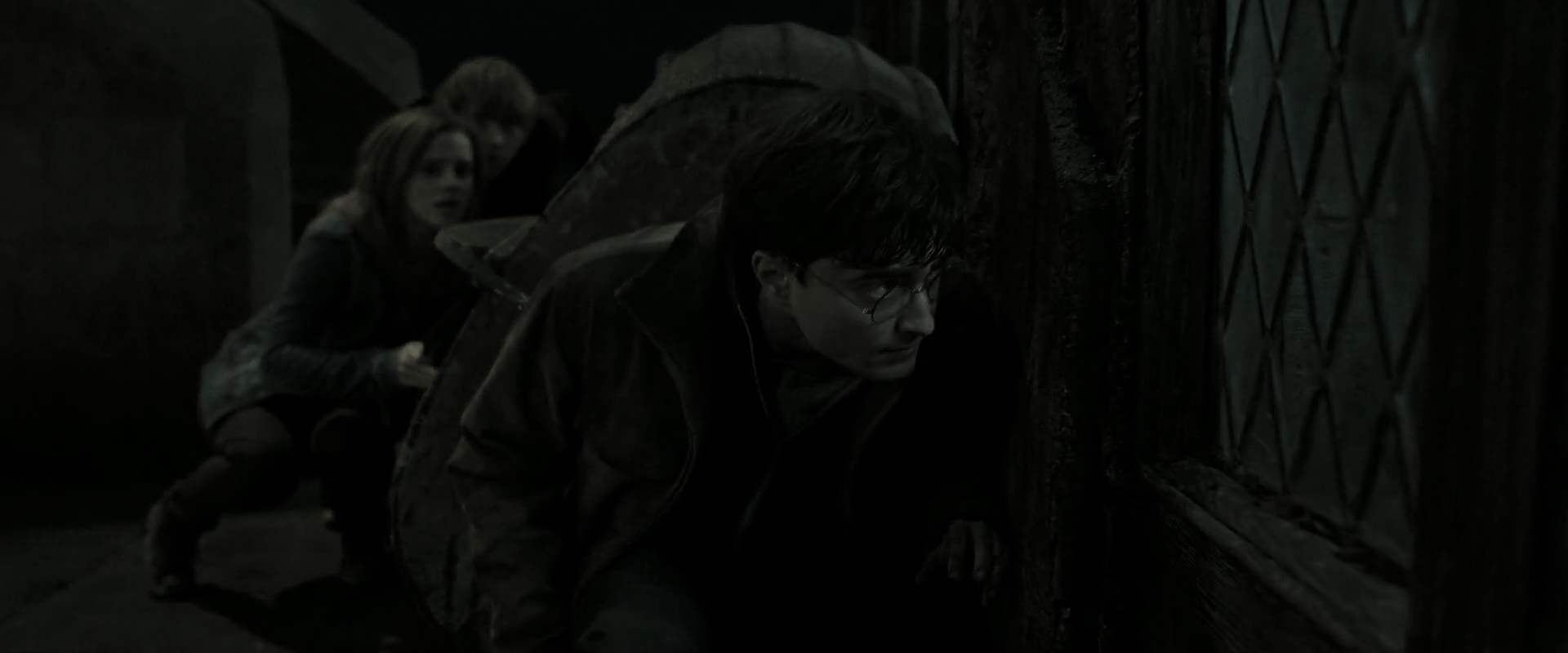 EmmaWatsonFan_dot_nl-HarryPotterAndTheDeathlyHallowsPart2-3925.jpg EmmaWatsonFan_dot_nl-HarryPotterAndTheDeathlyHallowsPart2-3925.jpg