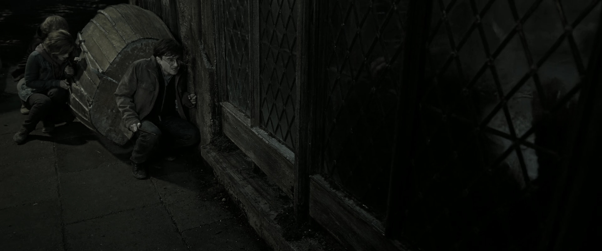 EmmaWatsonFan_dot_nl-HarryPotterAndTheDeathlyHallowsPart2-4024.jpg EmmaWatsonFan_dot_nl-HarryPotterAndTheDeathlyHallowsPart2-4024.jpg