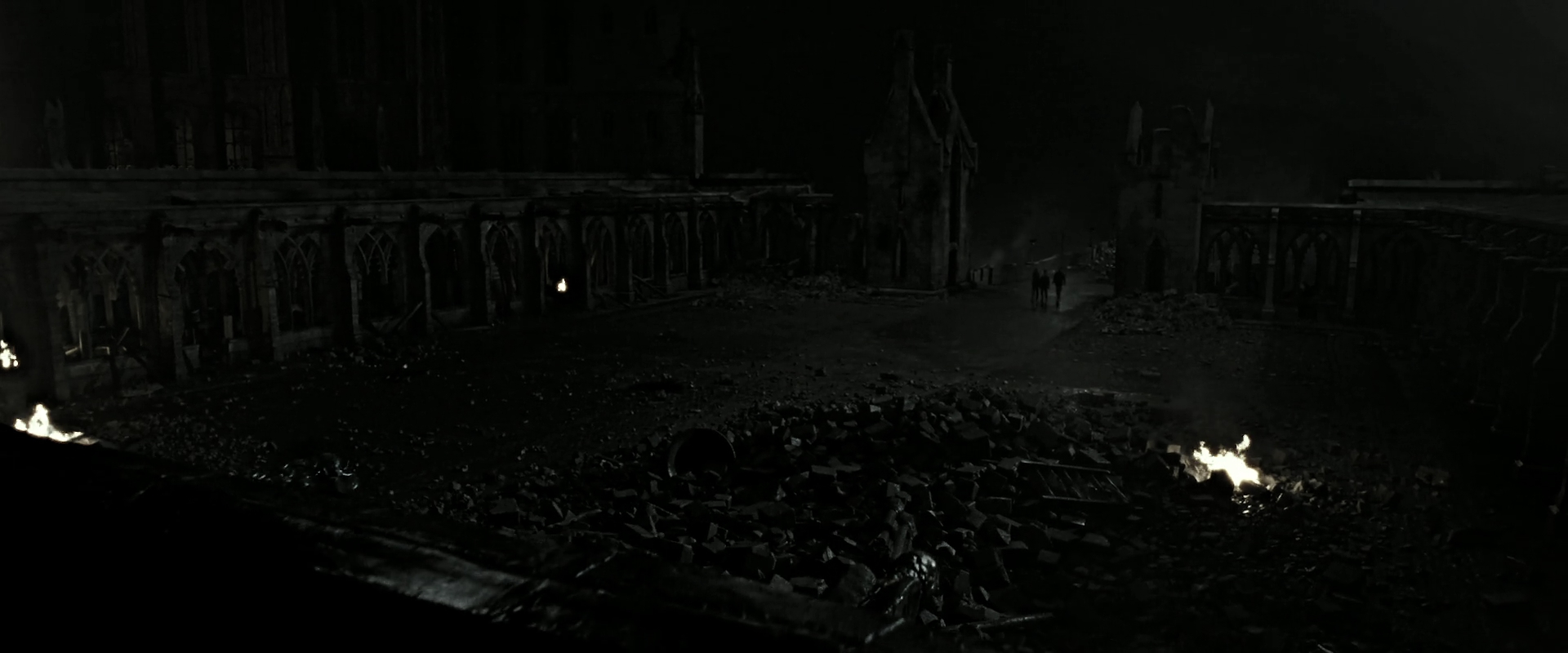 EmmaWatsonFan_dot_nl-HarryPotterAndTheDeathlyHallowsPart2-4240.jpg EmmaWatsonFan_dot_nl-HarryPotterAndTheDeathlyHallowsPart2-4240.jpg