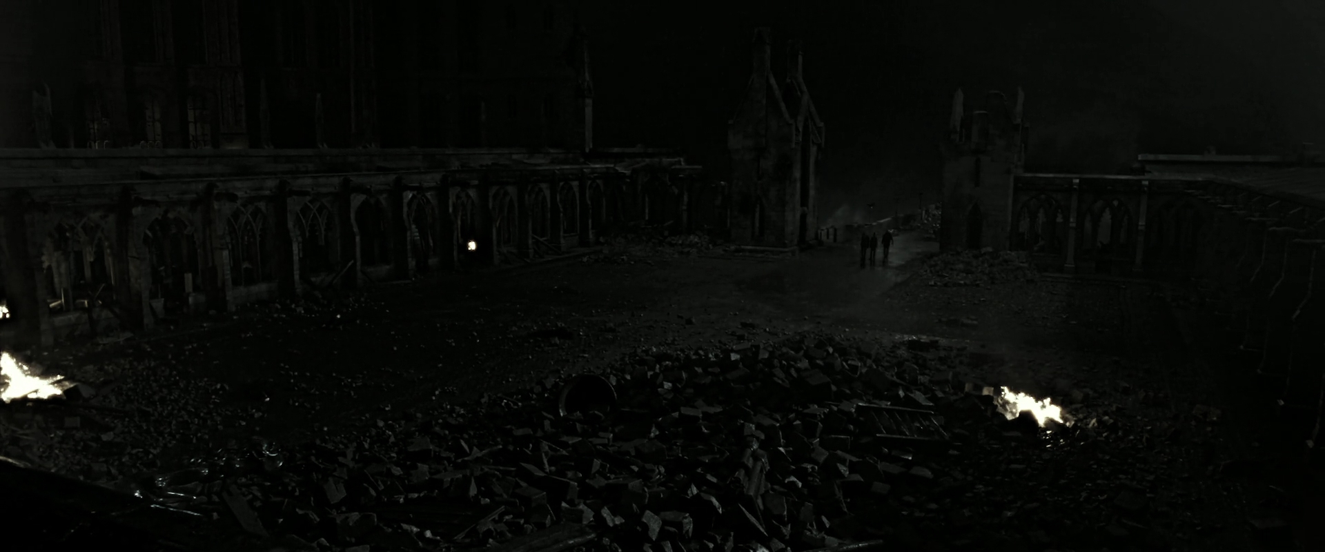 EmmaWatsonFan_dot_nl-HarryPotterAndTheDeathlyHallowsPart2-4244.jpg EmmaWatsonFan_dot_nl-HarryPotterAndTheDeathlyHallowsPart2-4244.jpg