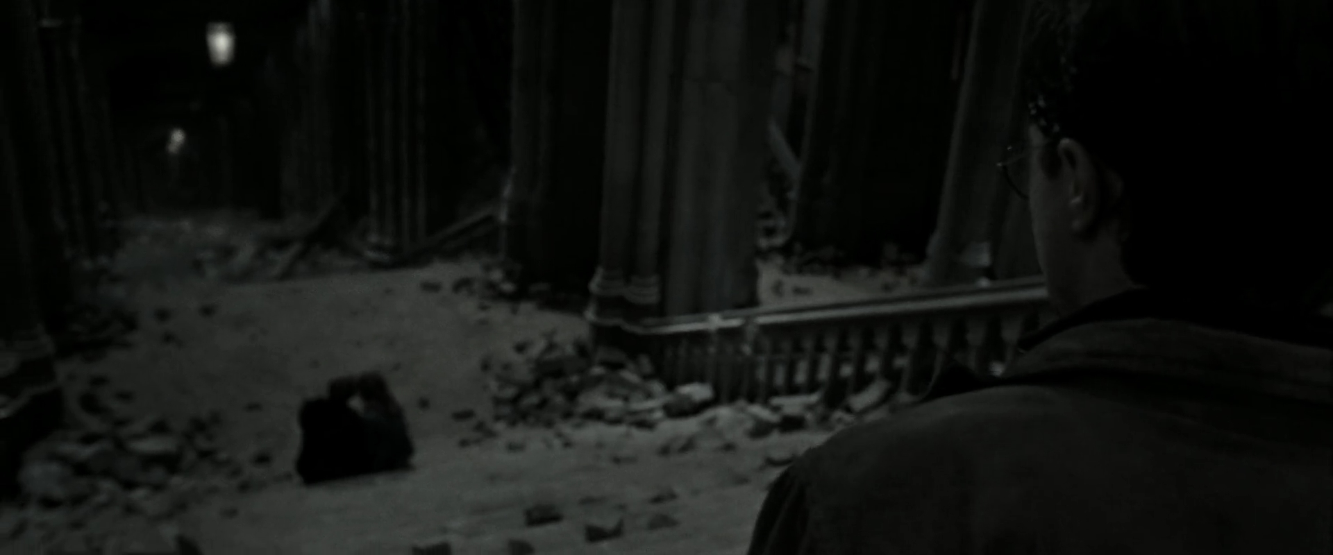 EmmaWatsonFan_dot_nl-HarryPotterAndTheDeathlyHallowsPart2-4873.jpg EmmaWatsonFan_dot_nl-HarryPotterAndTheDeathlyHallowsPart2-4873.jpg