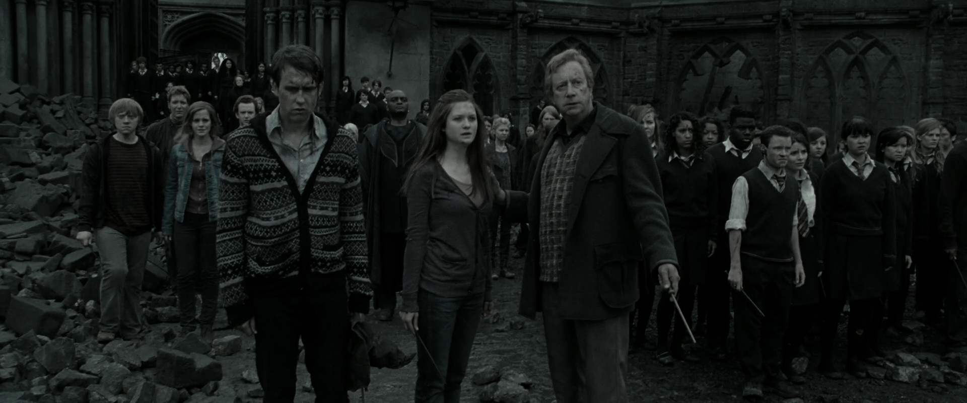 EmmaWatsonFan_dot_nl-HarryPotterAndTheDeathlyHallowsPart2-5826.jpg EmmaWatsonFan_dot_nl-HarryPotterAndTheDeathlyHallowsPart2-5826.jpg