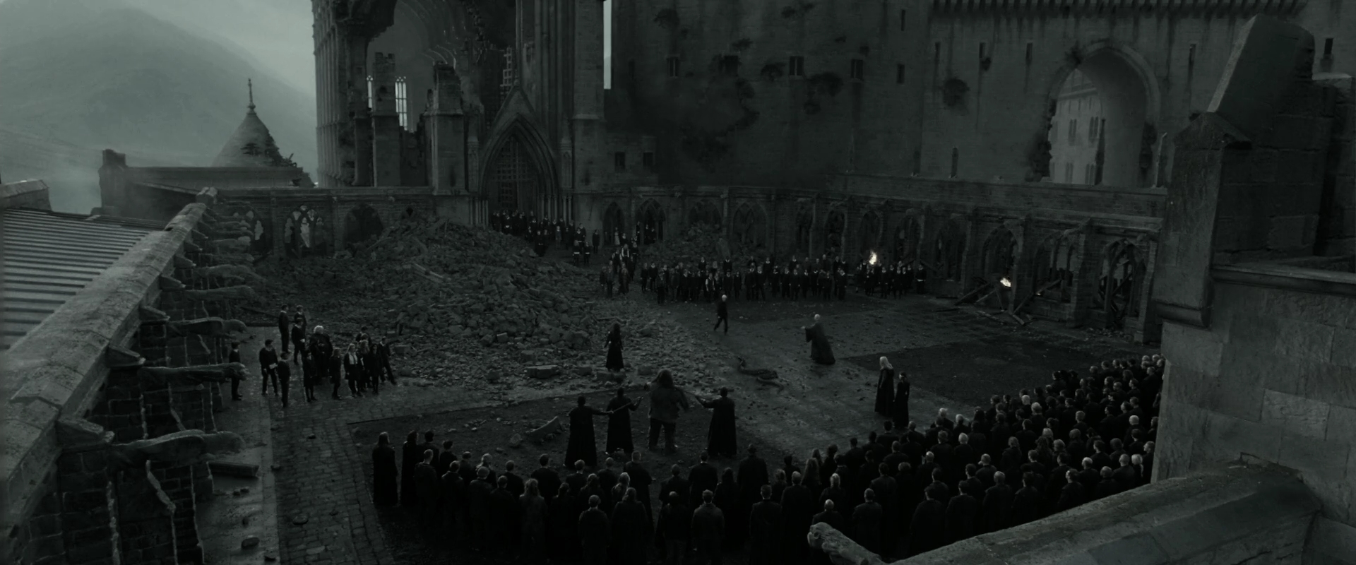 EmmaWatsonFan_dot_nl-HarryPotterAndTheDeathlyHallowsPart2-5854.jpg EmmaWatsonFan_dot_nl-HarryPotterAndTheDeathlyHallowsPart2-5854.jpg