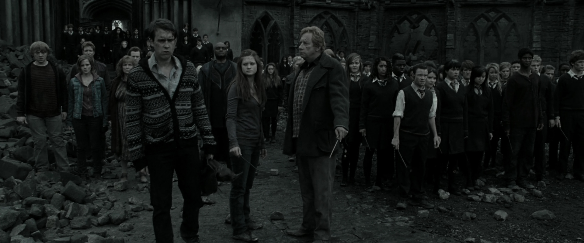 EmmaWatsonFan_dot_nl-HarryPotterAndTheDeathlyHallowsPart2-5876.jpg