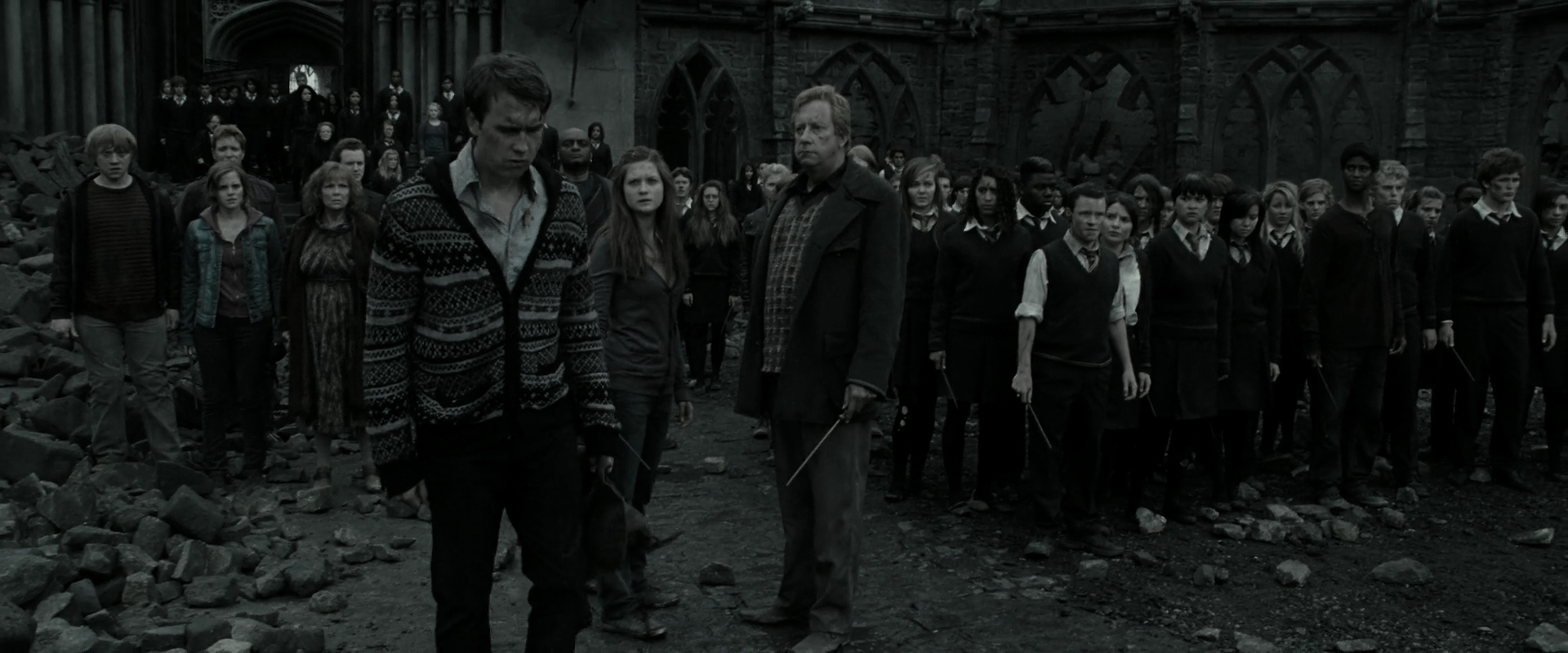 EmmaWatsonFan_dot_nl-HarryPotterAndTheDeathlyHallowsPart2-5878.jpg