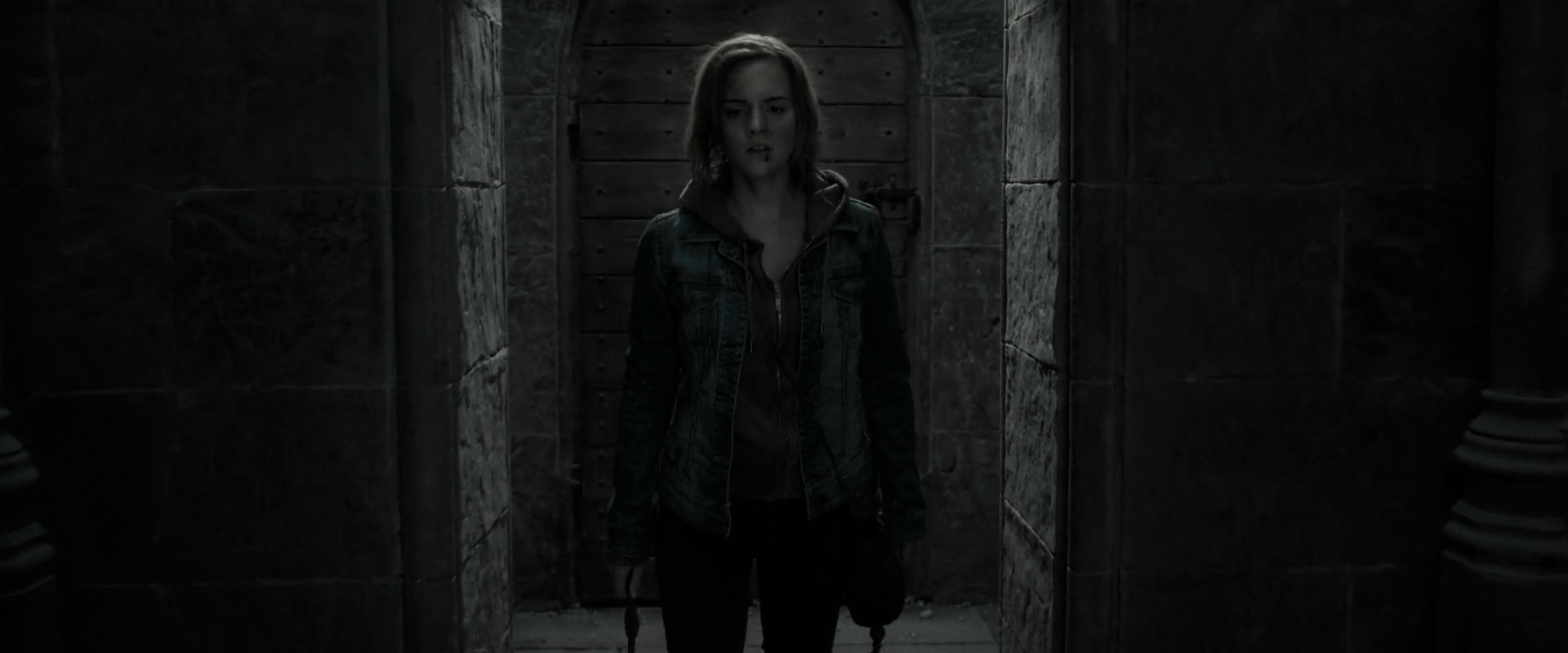 EmmaWatsonFan_dot_nl-HarryPotterAndTheDeathlyHallowsPart2-6156.jpg EmmaWatsonFan_dot_nl-HarryPotterAndTheDeathlyHallowsPart2-6156.jpg