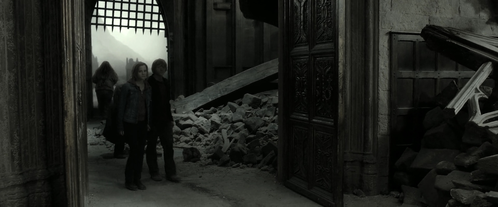 EmmaWatsonFan_dot_nl-HarryPotterAndTheDeathlyHallowsPart2-6468.jpg EmmaWatsonFan_dot_nl-HarryPotterAndTheDeathlyHallowsPart2-6468.jpg