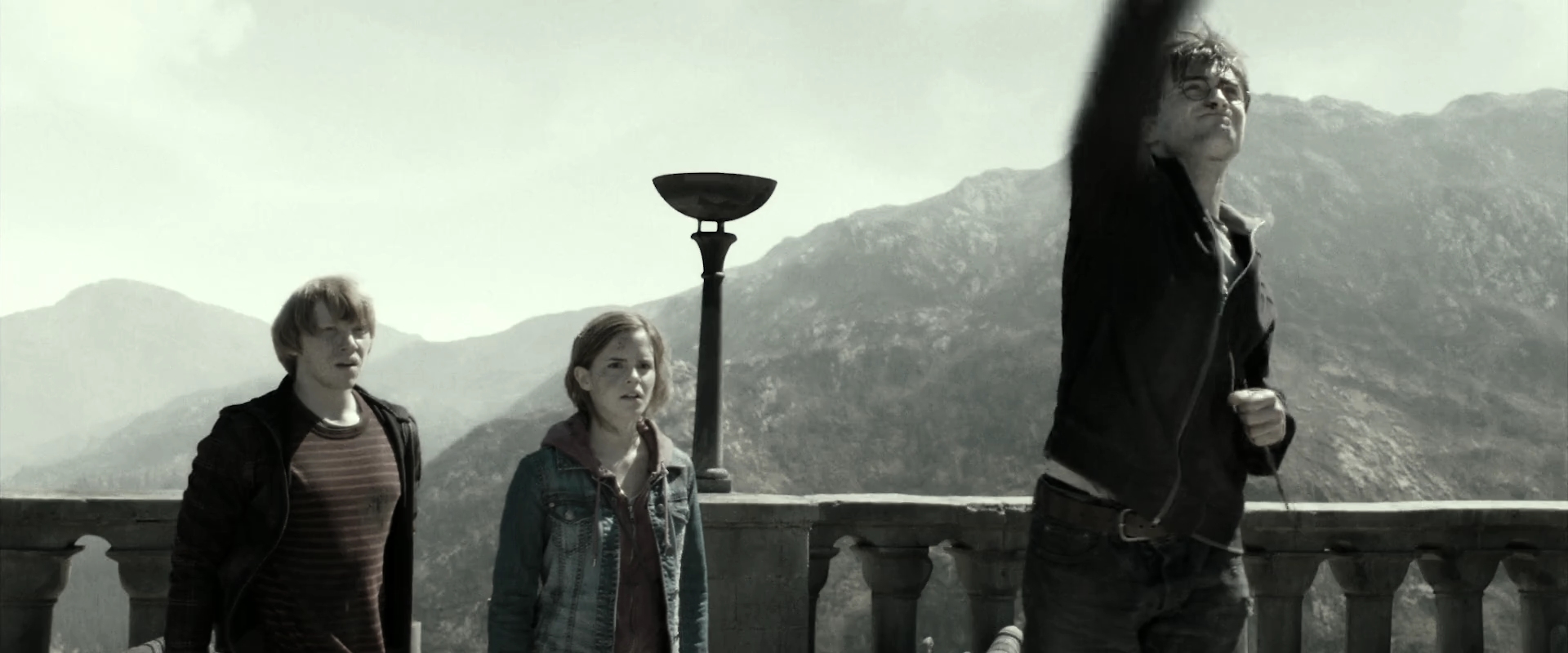 EmmaWatsonFan_dot_nl-HarryPotterAndTheDeathlyHallowsPart2-6567.jpg EmmaWatsonFan_dot_nl-HarryPotterAndTheDeathlyHallowsPart2-6567.jpg