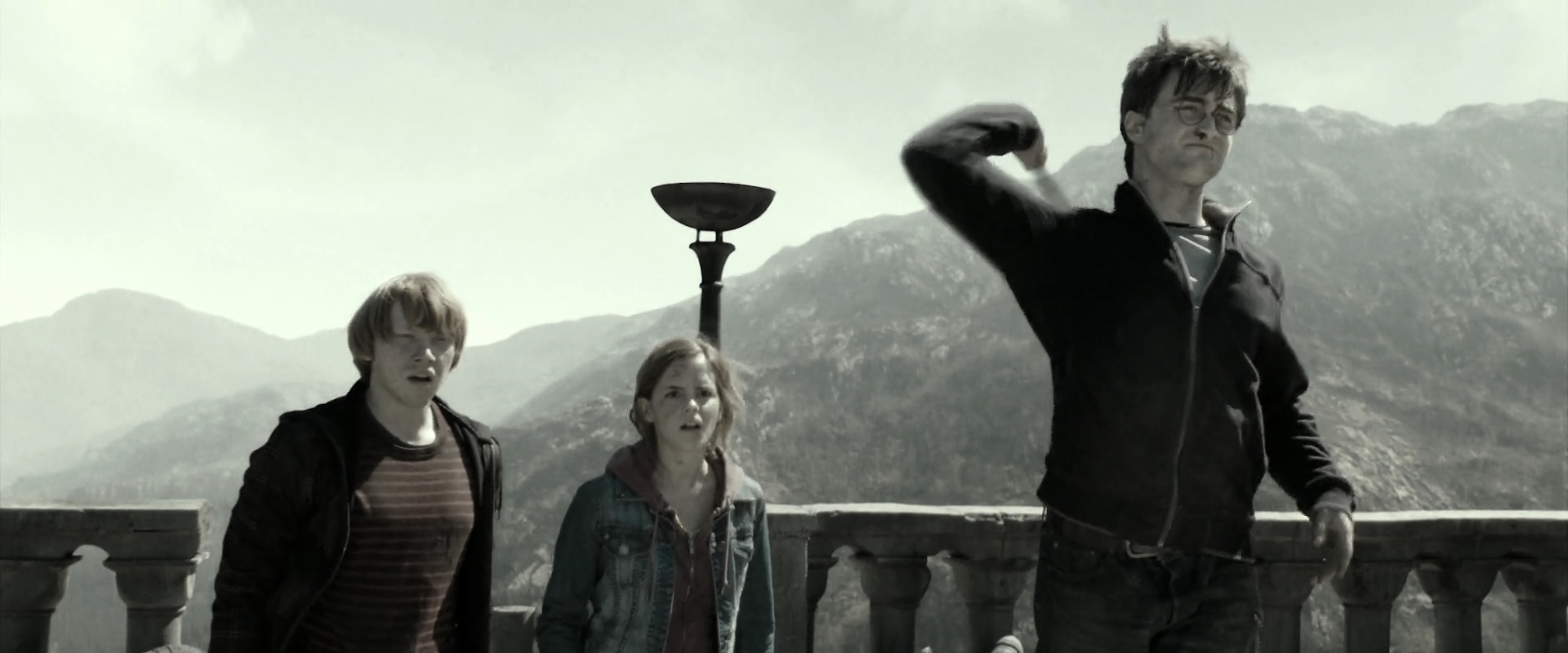 EmmaWatsonFan_dot_nl-HarryPotterAndTheDeathlyHallowsPart2-6569.jpg EmmaWatsonFan_dot_nl-HarryPotterAndTheDeathlyHallowsPart2-6569.jpg