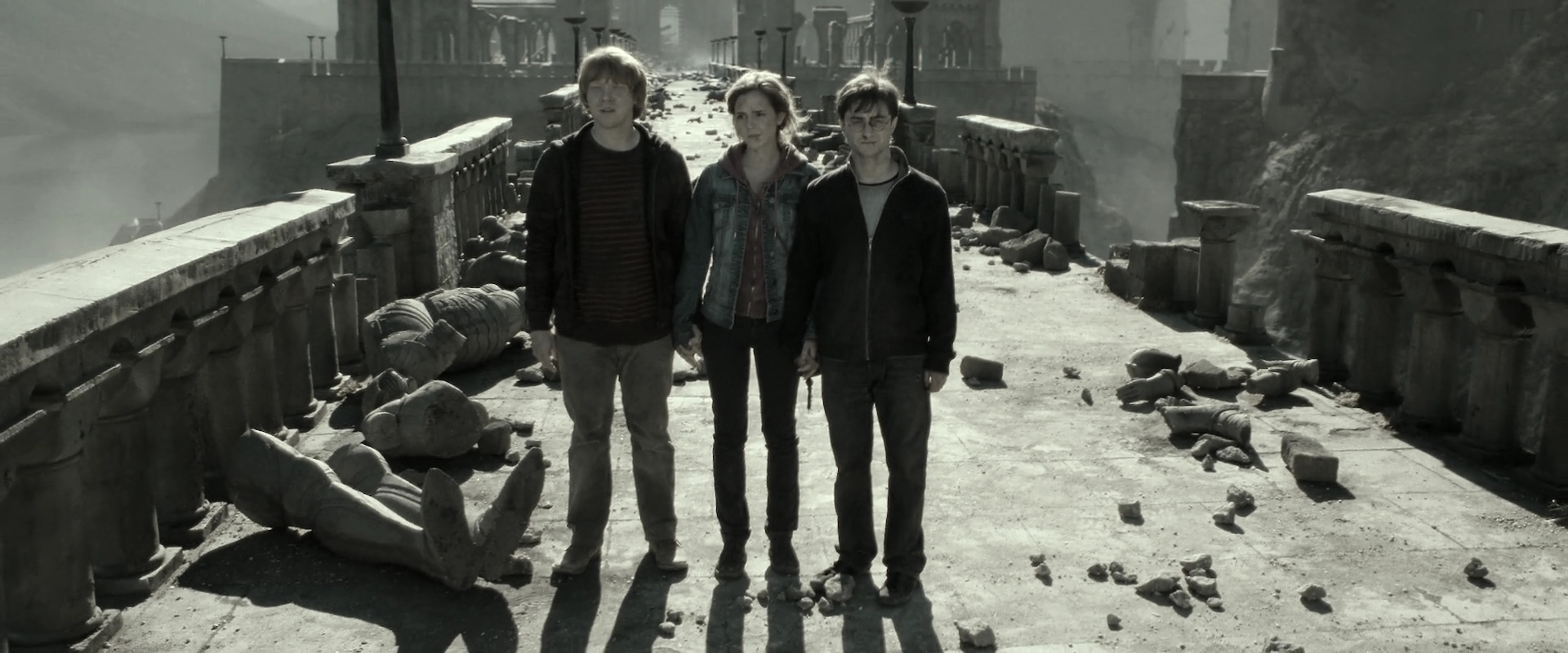 EmmaWatsonFan_dot_nl-HarryPotterAndTheDeathlyHallowsPart2-6621.jpg EmmaWatsonFan_dot_nl-HarryPotterAndTheDeathlyHallowsPart2-6621.jpg