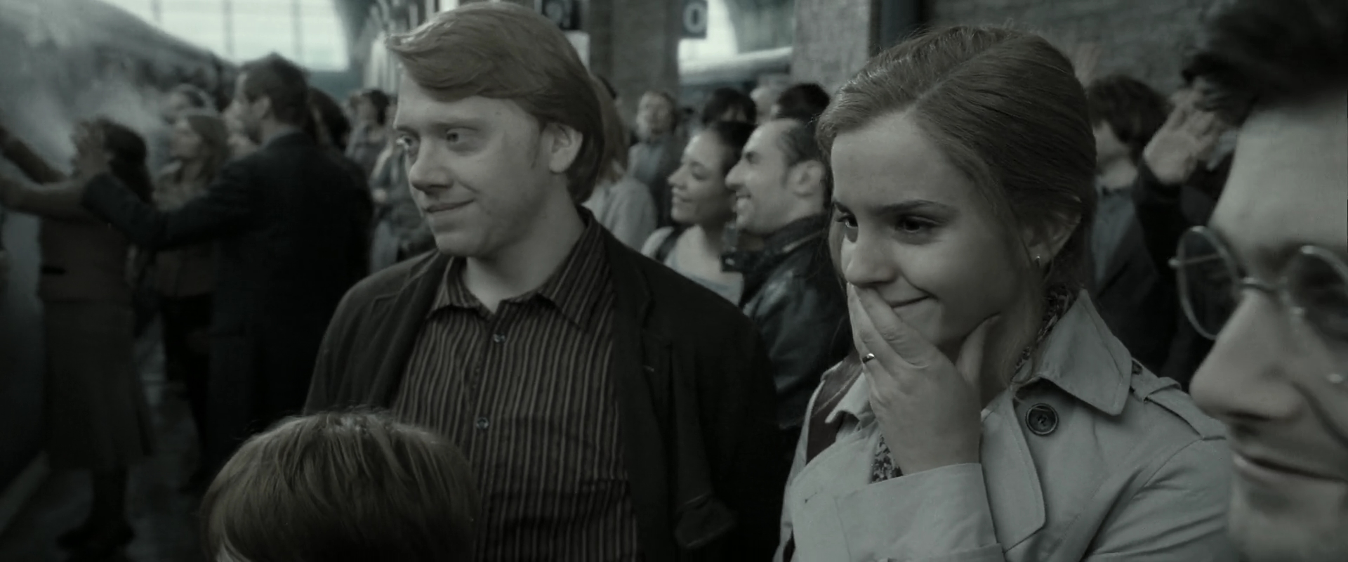 EmmaWatsonFan_dot_nl-HarryPotterAndTheDeathlyHallowsPart2-6821.jpg EmmaWatsonFan_dot_nl-HarryPotterAndTheDeathlyHallowsPart2-6821.jpg