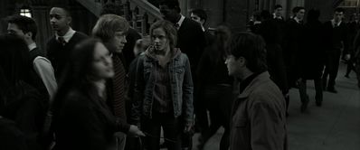 EmmaWatsonFan_dot_nl-HarryPotterAndTheDeathlyHallowsPart2-2379.jpg