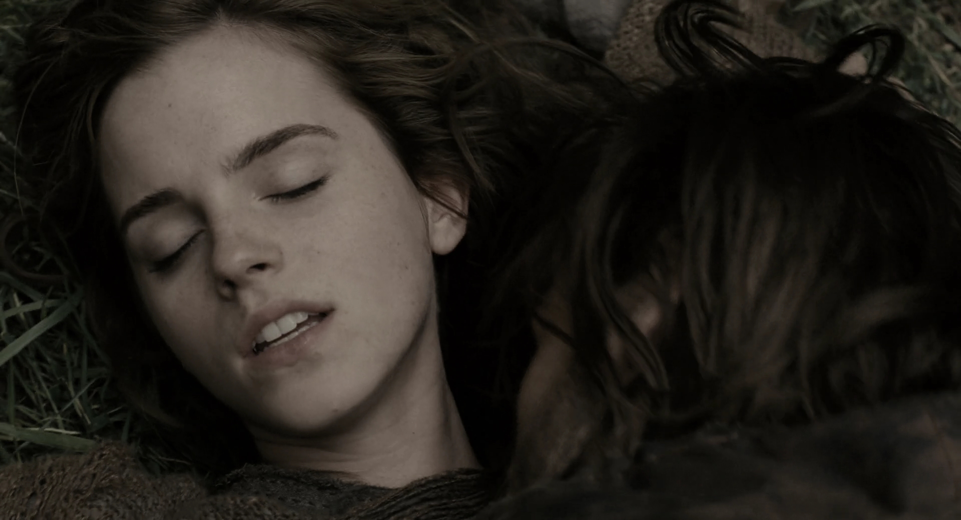 EmmaWatsonFan-dot-nl_Noah0044.jpg