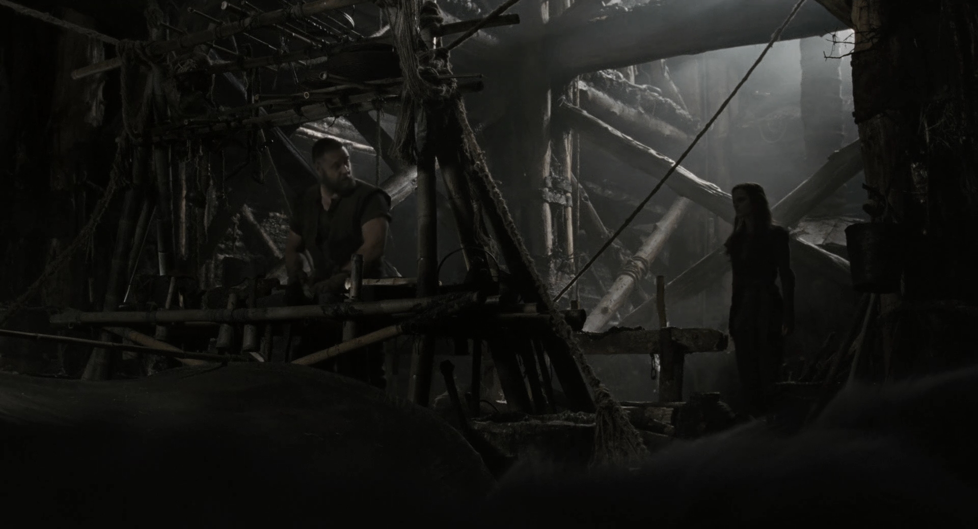 EmmaWatsonFan-dot-nl_Noah0944.jpg