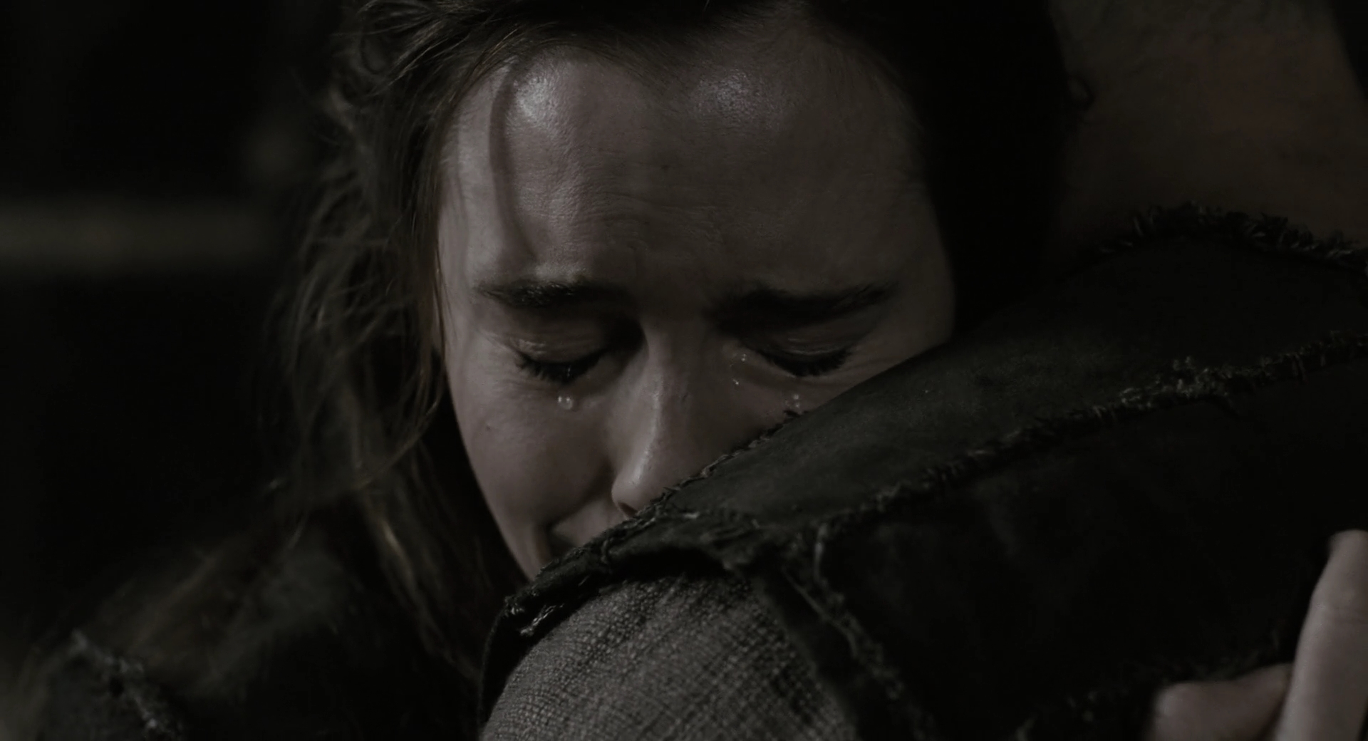 EmmaWatsonFan-dot-nl_Noah1064.jpg
