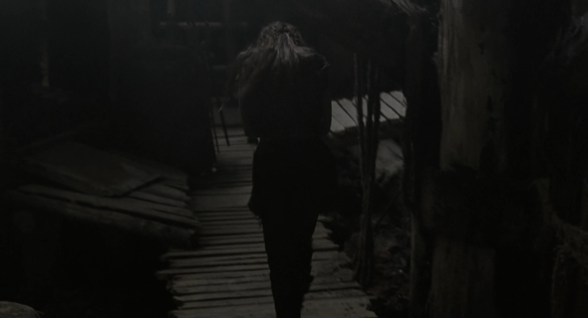 EmmaWatsonFan-dot-nl_Noah1083.jpg