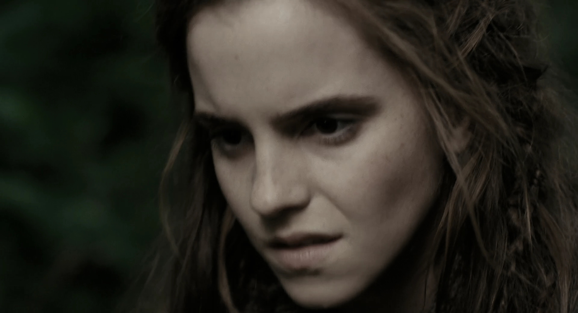 EmmaWatsonFan-dot-nl_Noah1819.jpg