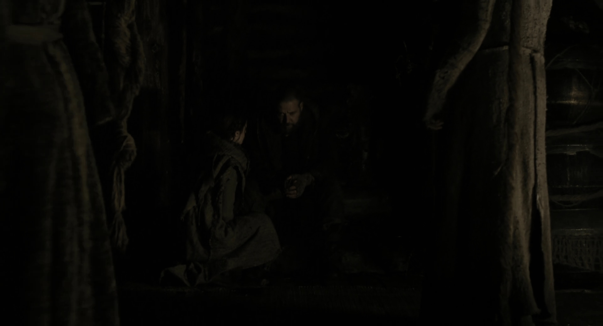 EmmaWatsonFan-dot-nl_Noah2758.jpg