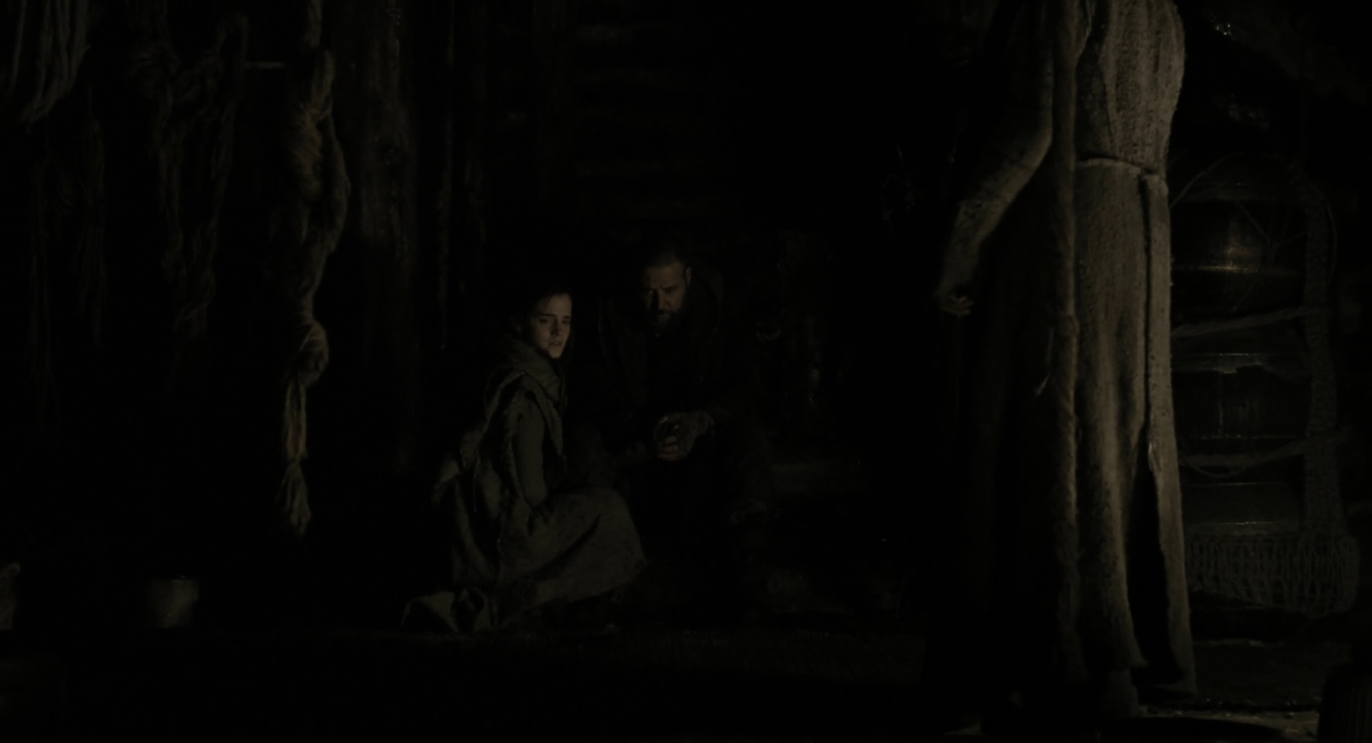 EmmaWatsonFan-dot-nl_Noah2761.jpg