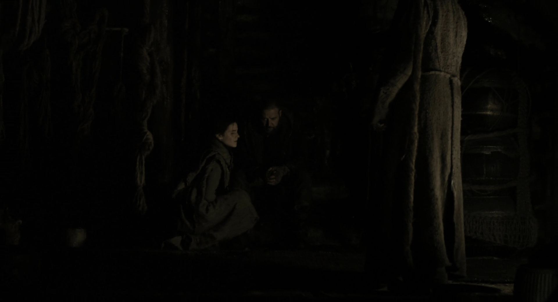EmmaWatsonFan-dot-nl_Noah2762.jpg