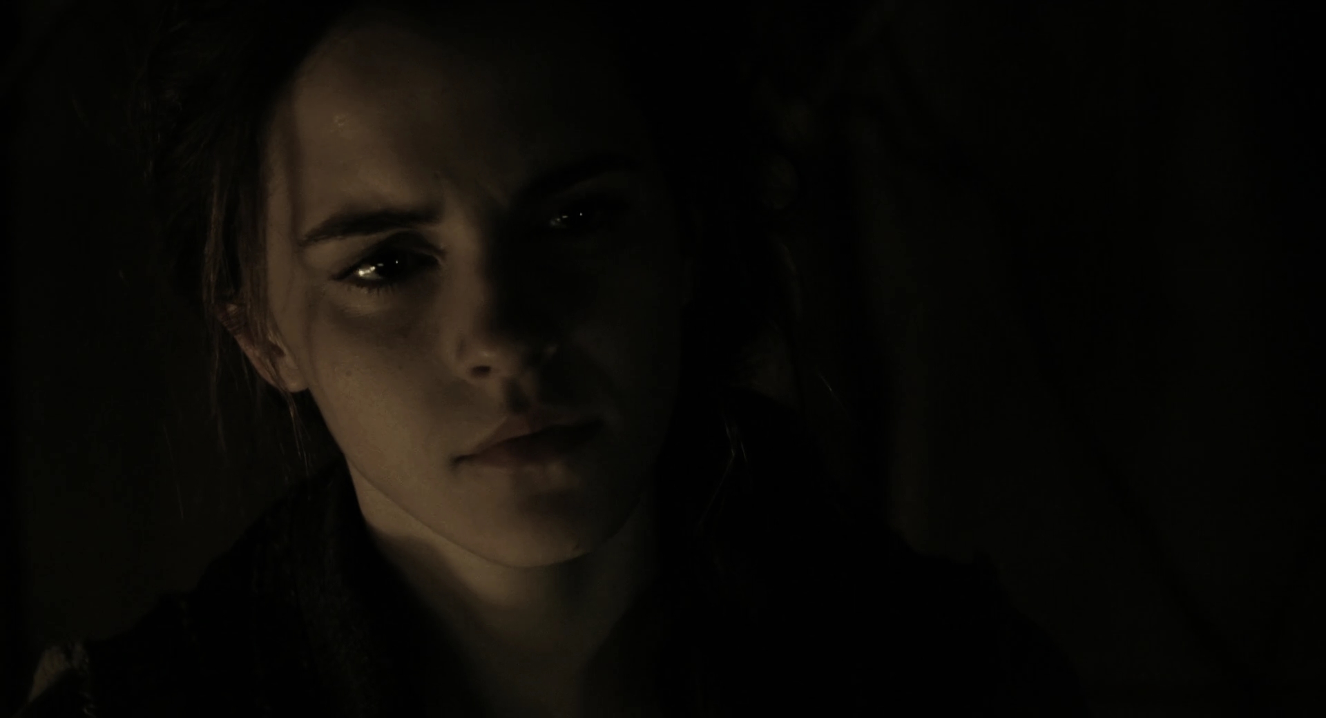 EmmaWatsonFan-dot-nl_Noah3438.jpg