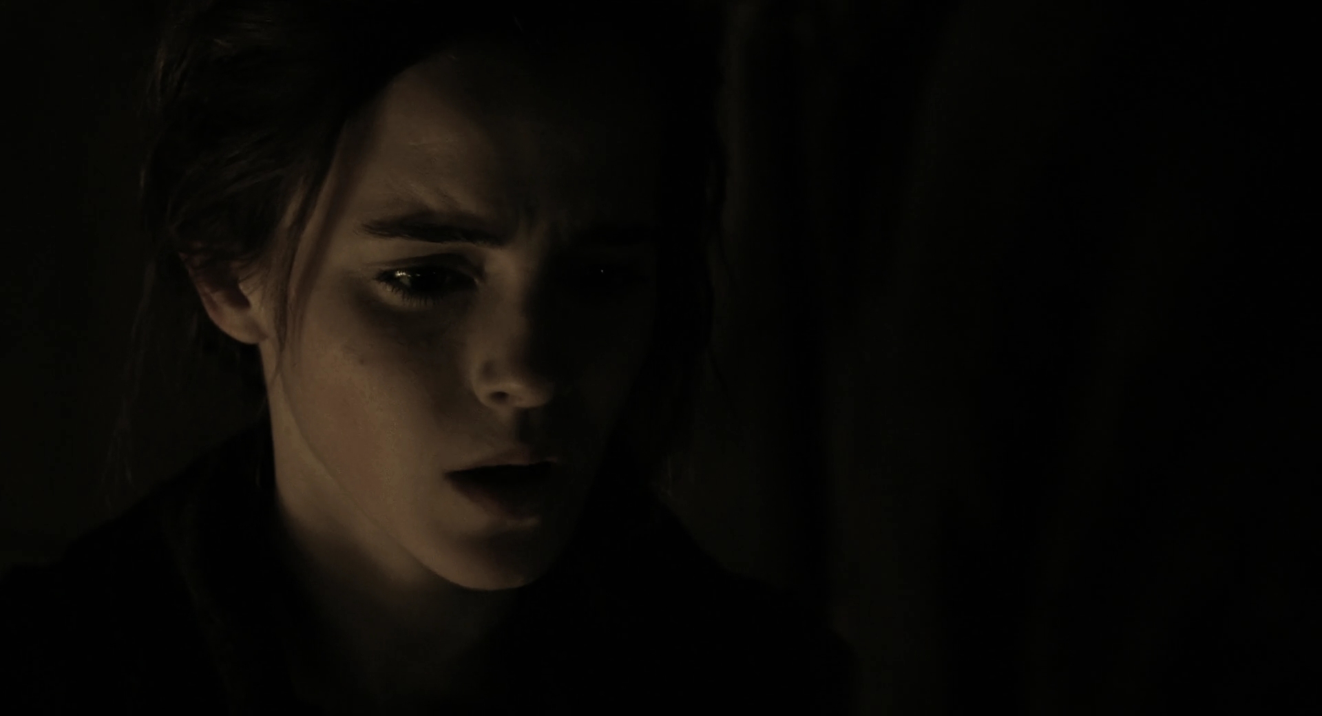 EmmaWatsonFan-dot-nl_Noah3467.jpg