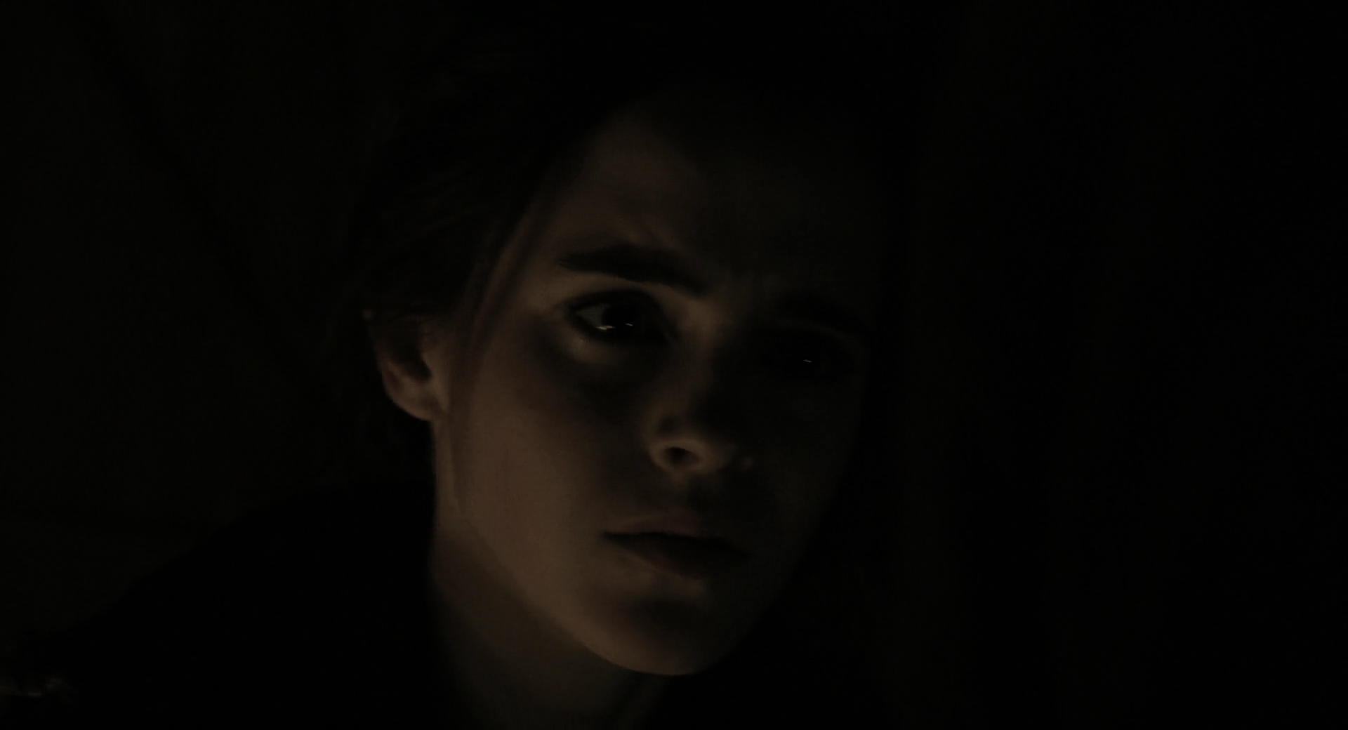 EmmaWatsonFan-dot-nl_Noah3468.jpg