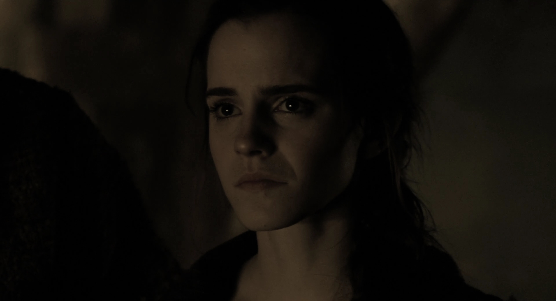 EmmaWatsonFan-dot-nl_Noah3522.jpg