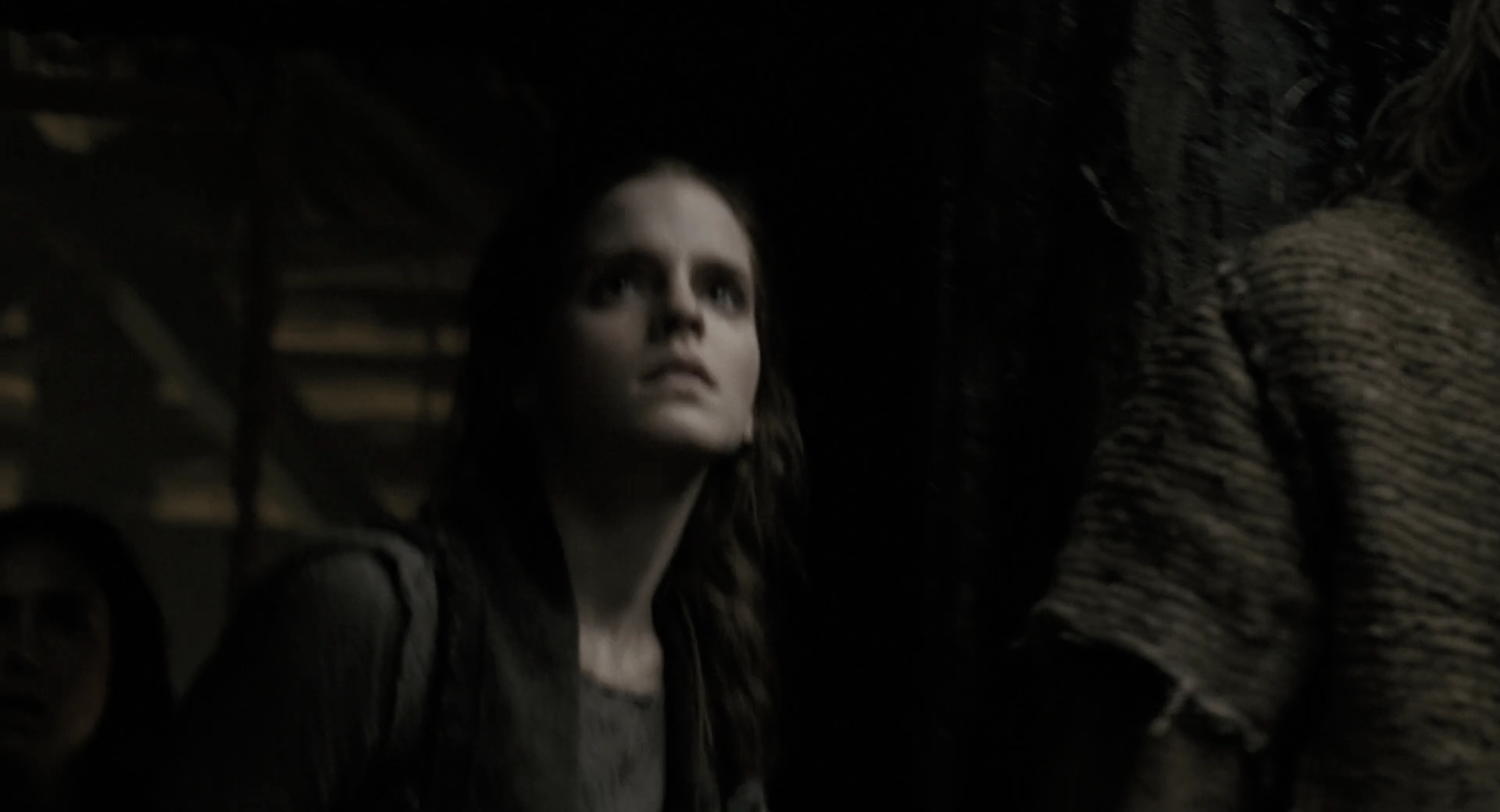 EmmaWatsonFan-dot-nl_Noah3671.jpg