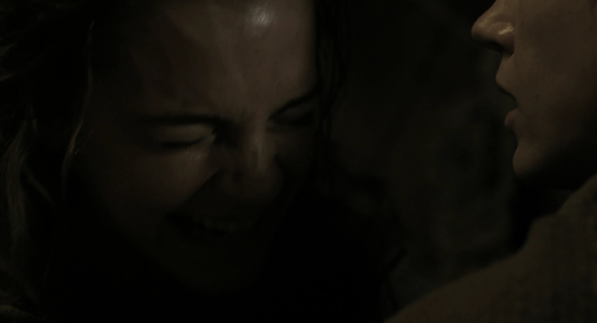 EmmaWatsonFan-dot-nl_Noah4370.jpg