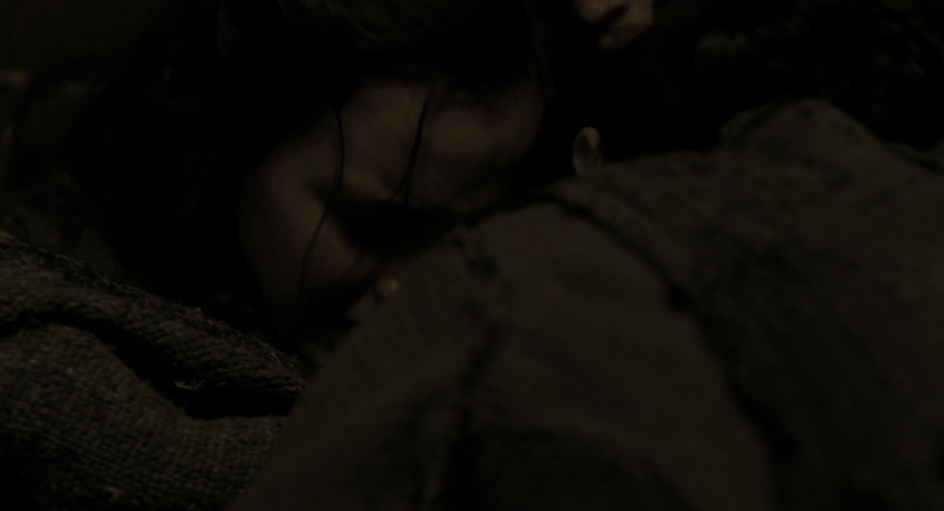 EmmaWatsonFan-dot-nl_Noah4465.jpg