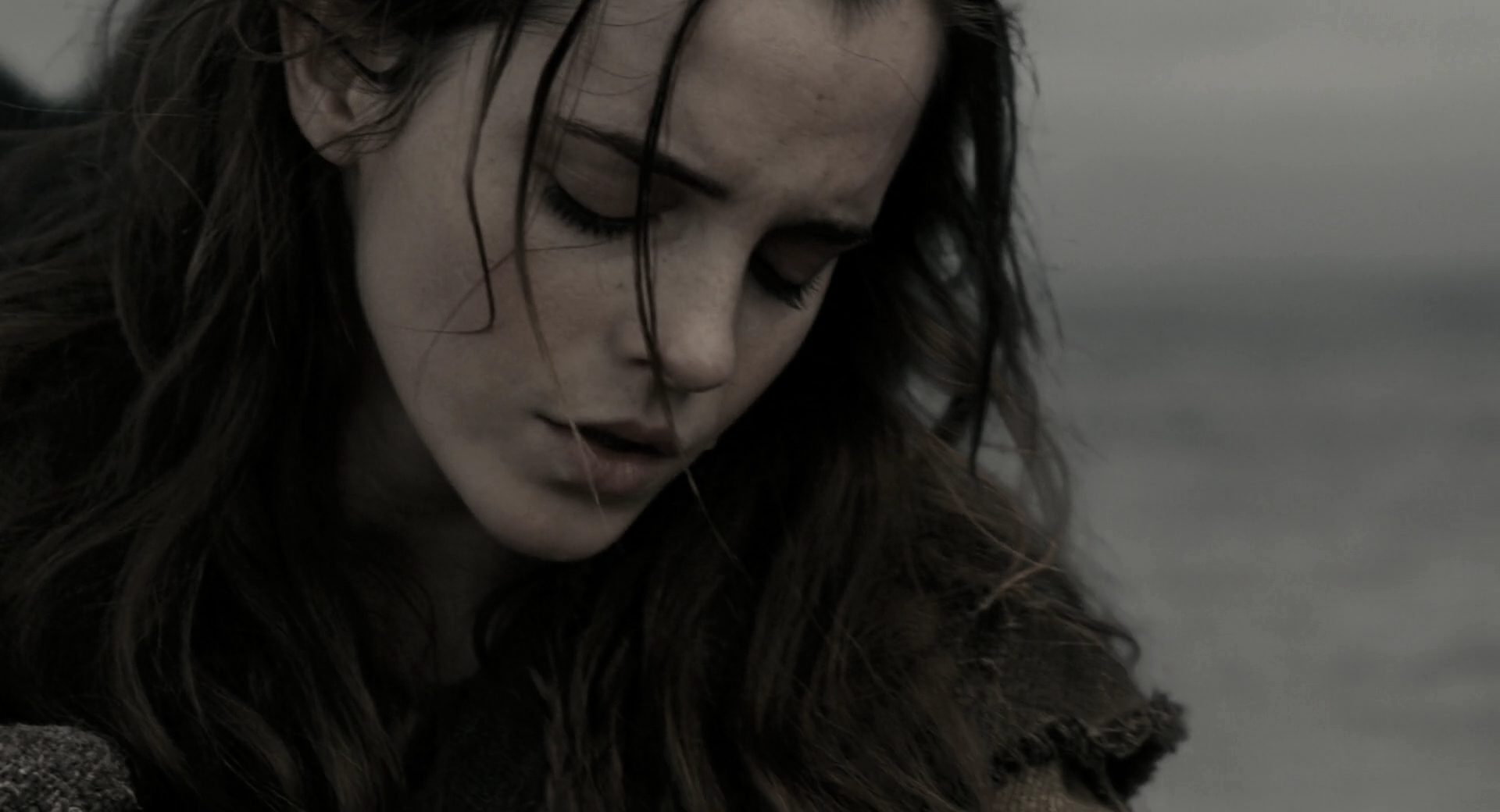 EmmaWatsonFan-dot-nl_Noah4810.jpg