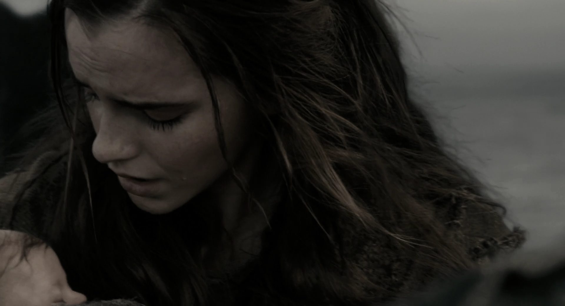 EmmaWatsonFan-dot-nl_Noah4812.jpg