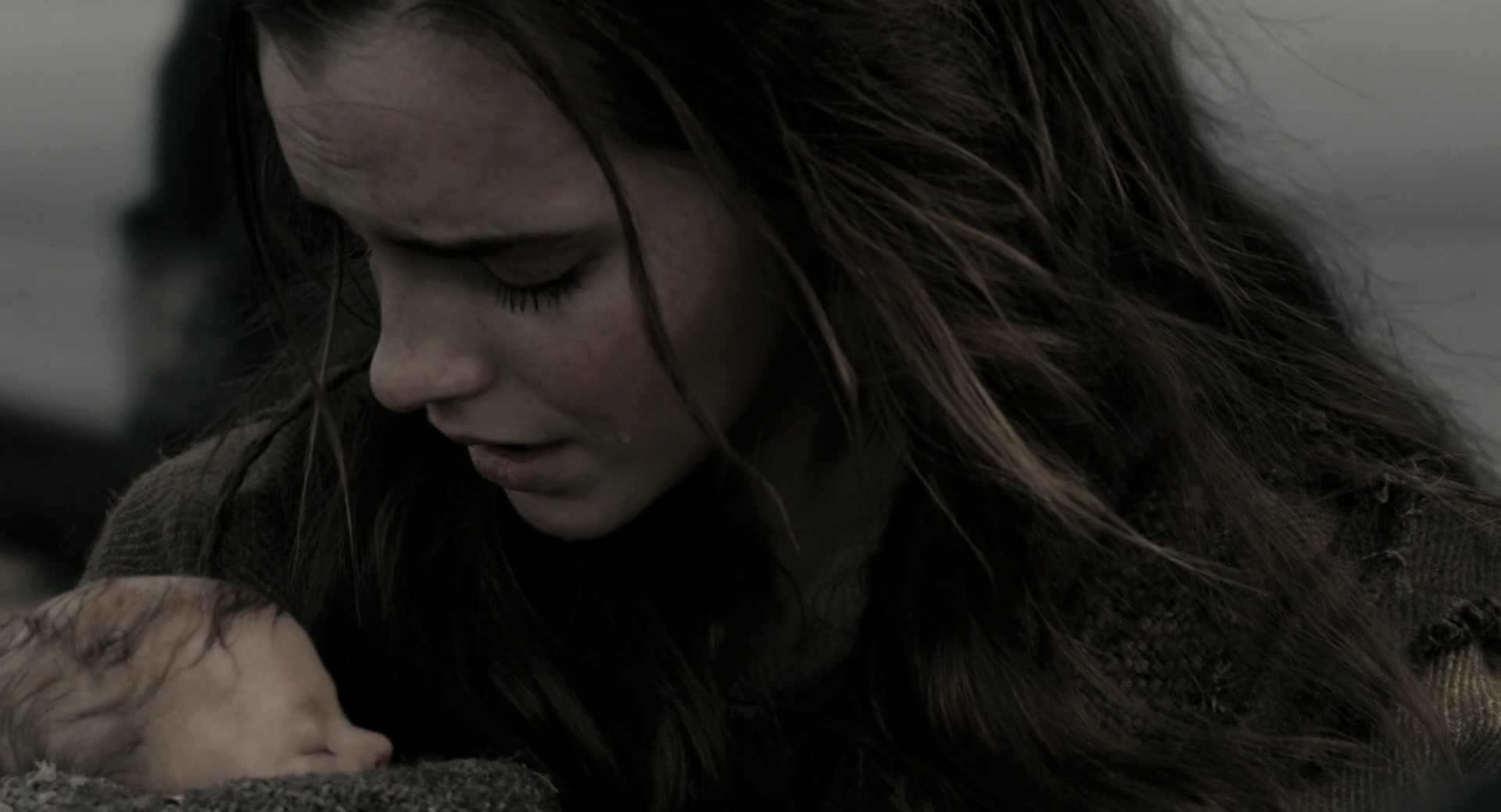 EmmaWatsonFan-dot-nl_Noah4813.jpg