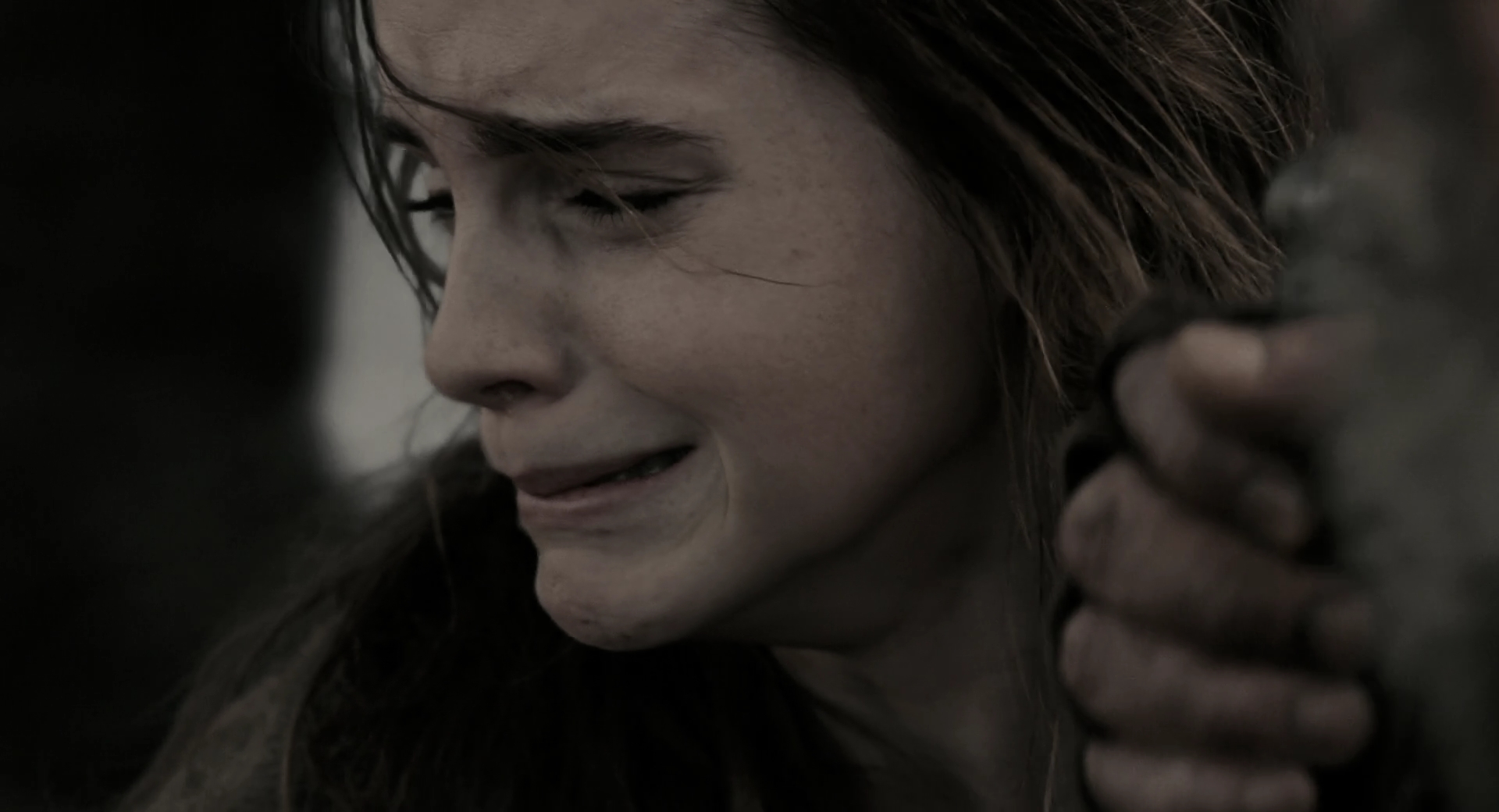 EmmaWatsonFan-dot-nl_Noah4832.jpg