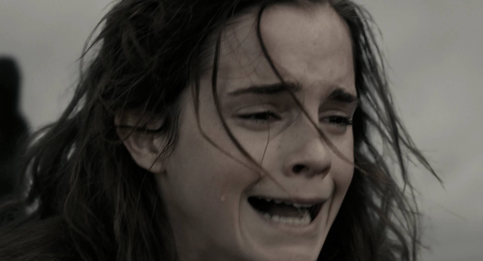 EmmaWatsonFan-dot-nl_Noah4870.jpg