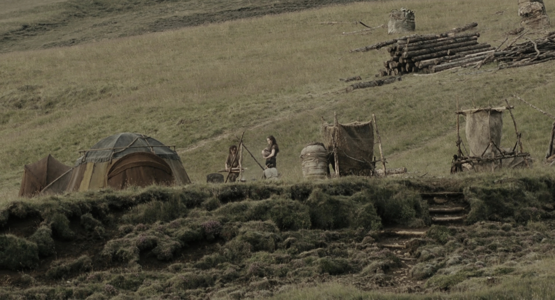 EmmaWatsonFan-dot-nl_Noah5036.jpg