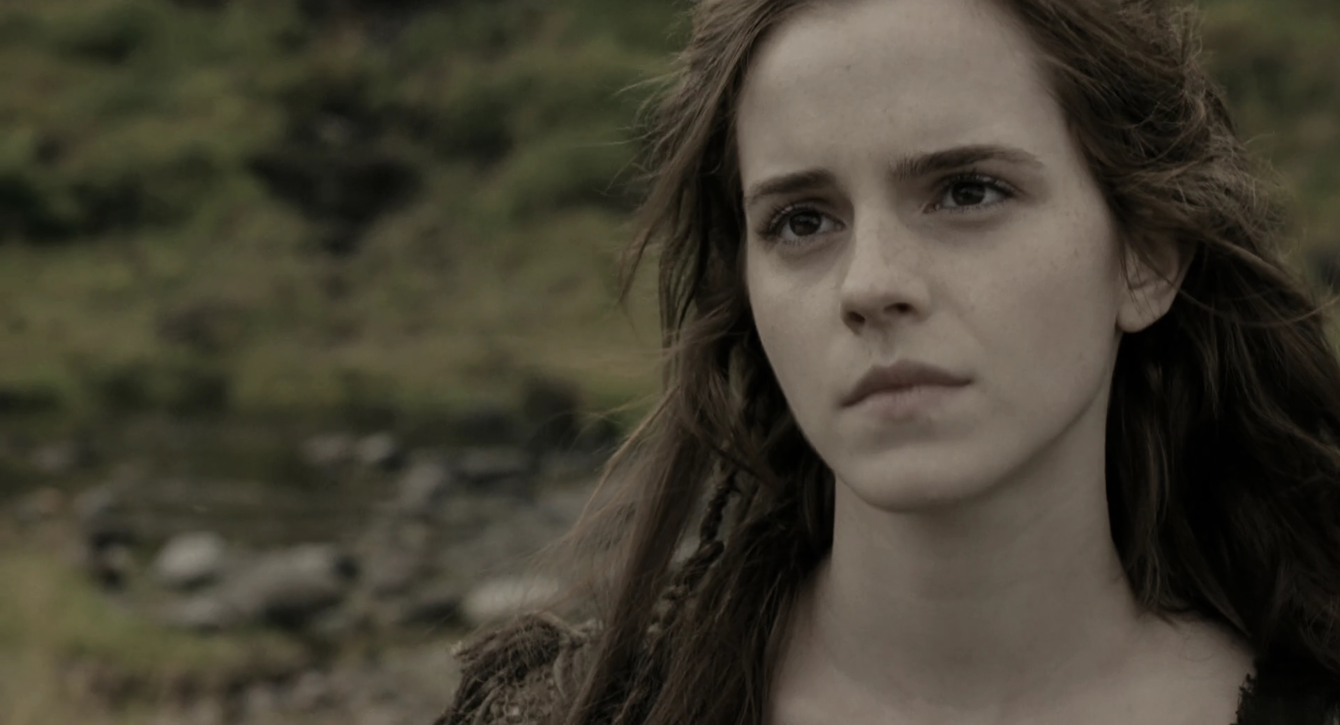 EmmaWatsonFan-dot-nl_Noah5147.jpg