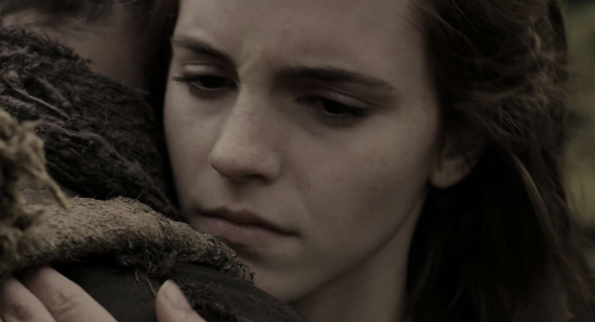 EmmaWatsonFan-dot-nl_Noah5165.jpg