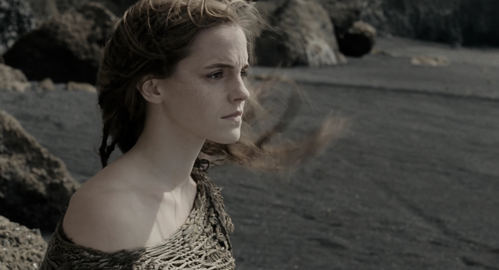 EmmaWatsonFan-dot-nl_Noah5195.jpg