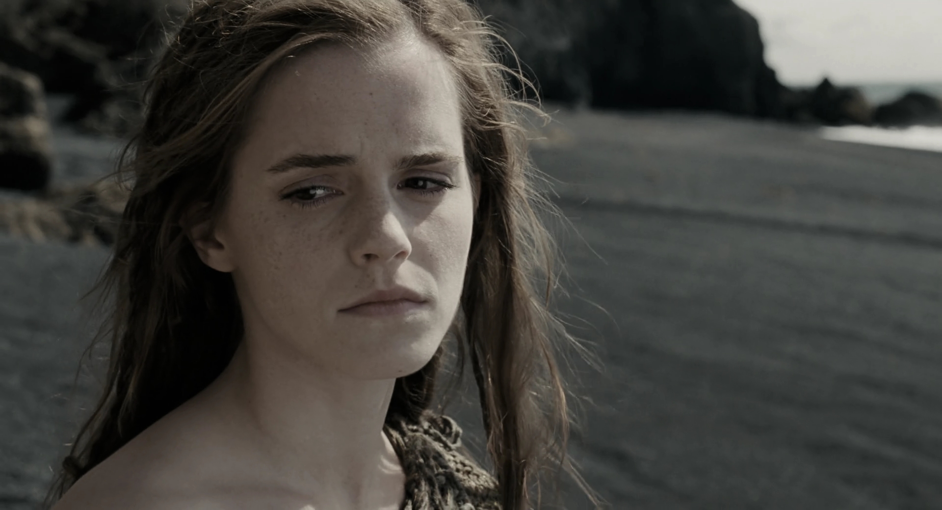 EmmaWatsonFan-dot-nl_Noah5210.jpg