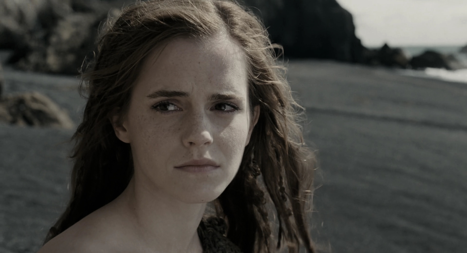 EmmaWatsonFan-dot-nl_Noah5220.jpg