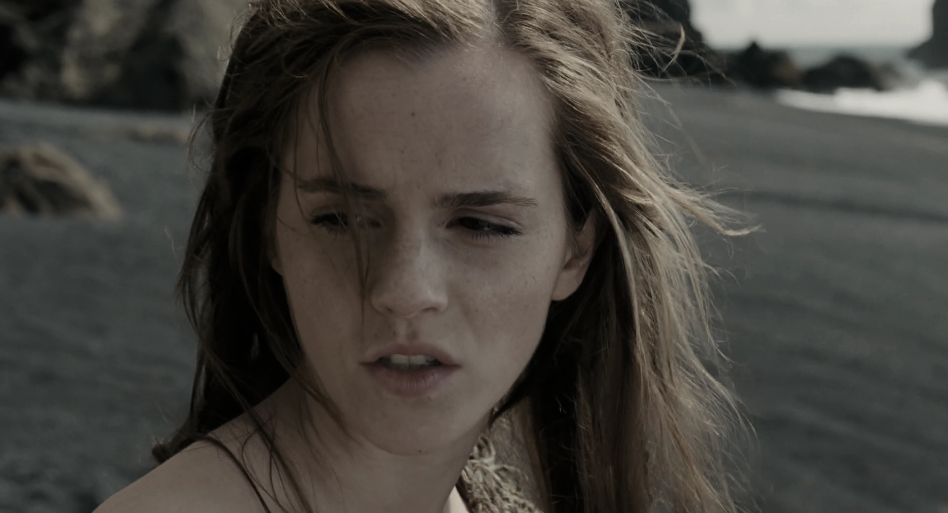 EmmaWatsonFan-dot-nl_Noah5231.jpg