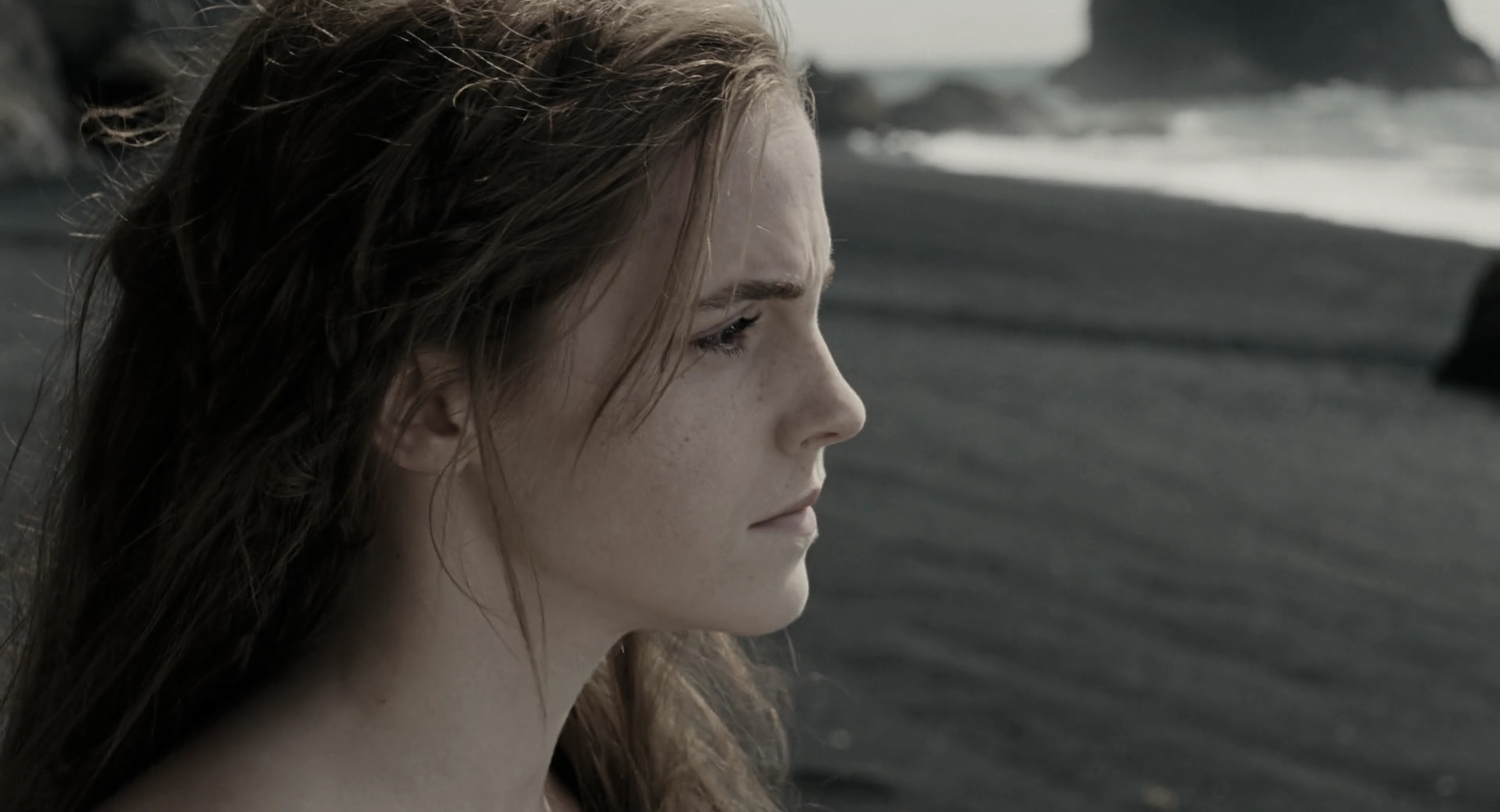 EmmaWatsonFan-dot-nl_Noah5241.jpg