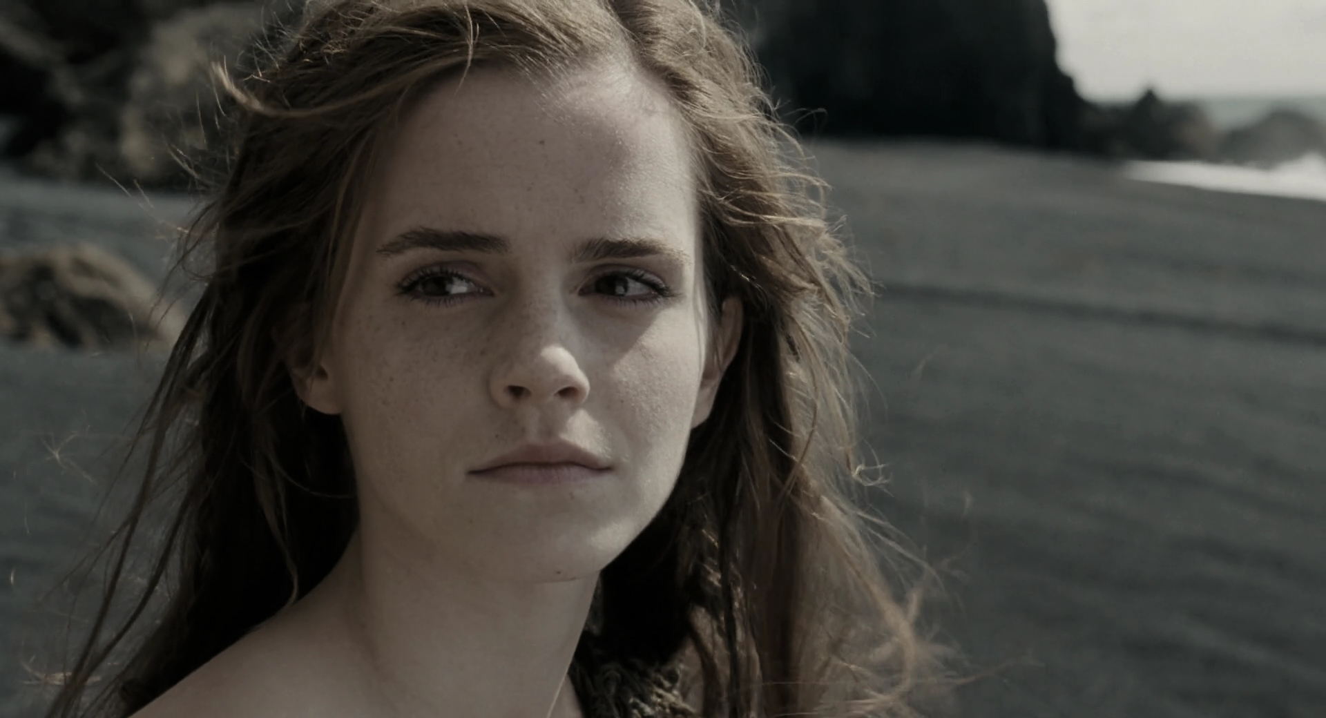 EmmaWatsonFan-dot-nl_Noah5258.jpg