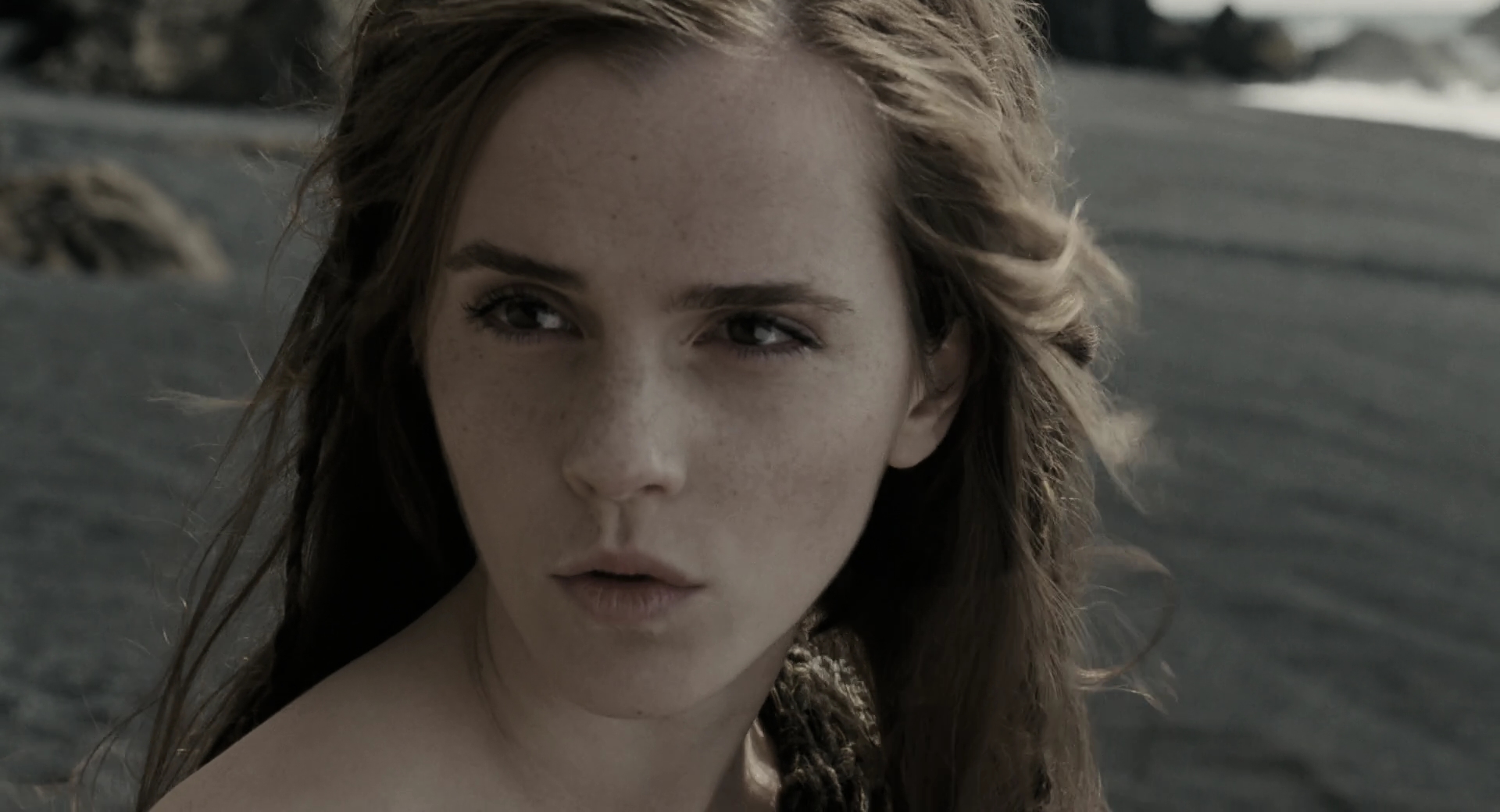 EmmaWatsonFan-dot-nl_Noah5276.jpg