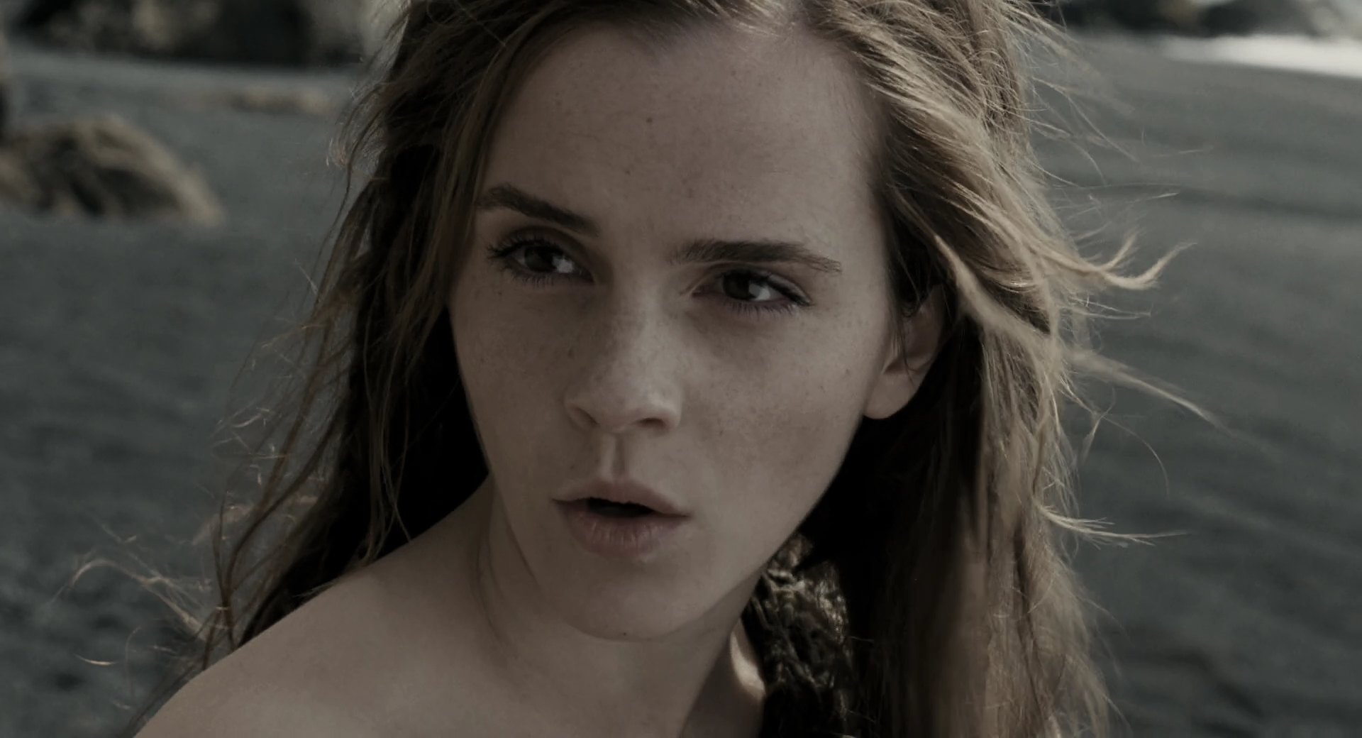 EmmaWatsonFan-dot-nl_Noah5280.jpg